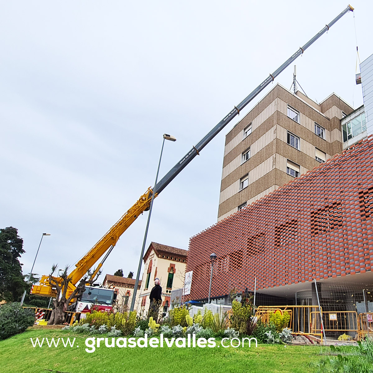 Post_HOSpital_GRANOLLERS_GRUASDELvalles3b.jpg
